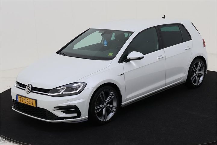 VOLKSWAGEN GOLF 2018 wvwzzzauzjw268358