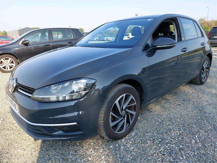 VOLKSWAGEN GOLF 2018 wvwzzzauzjw282869