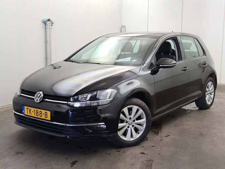 VOLKSWAGEN GOLF 2018 wvwzzzauzjw290551