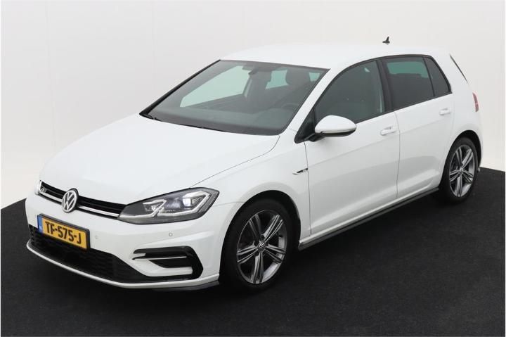 VOLKSWAGEN GOLF 2018 wvwzzzauzjw290639