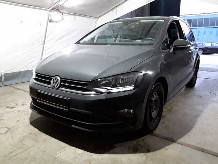 VOLKSWAGEN GOLF 2018 wvwzzzauzjw682551