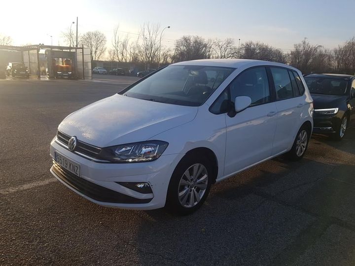 VOLKSWAGEN GOLF 2018 wvwzzzauzjw687675