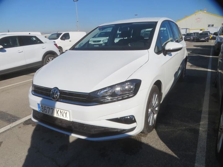 VOLKSWAGEN GOLF 2018 wvwzzzauzjw688019