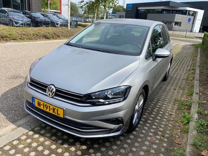 VOLKSWAGEN GOLF 2018 wvwzzzauzjw690881