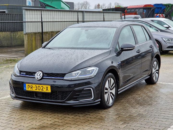 VOLKSWAGEN GOLF 2017 wvwzzzauzjw802262