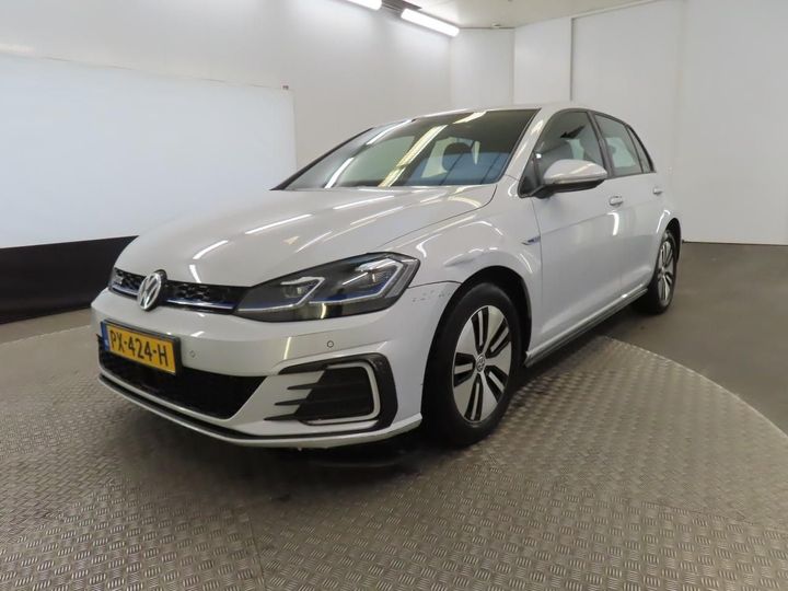 VOLKSWAGEN GOLF 2017 wvwzzzauzjw803129