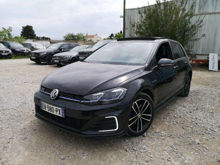 VOLKSWAGEN GOLF 2018 wvwzzzauzjw808025