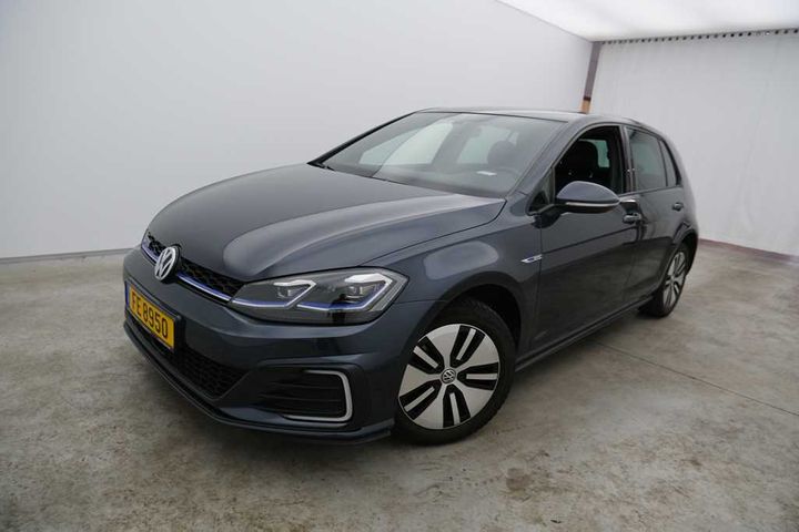 VOLKSWAGEN GOLF 2018 wvwzzzauzjw809020