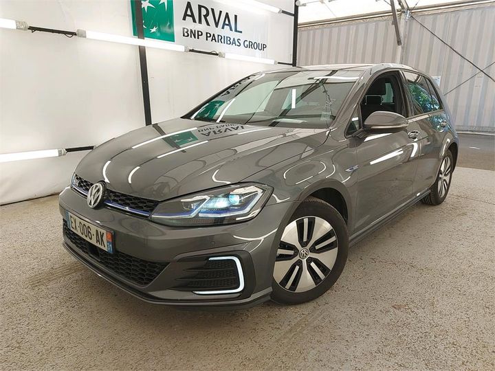 VOLKSWAGEN GOLF 2018 wvwzzzauzjw809564