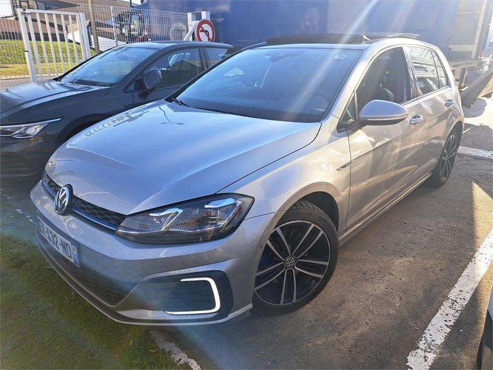 VOLKSWAGEN GOLF 2018 wvwzzzauzjw811252