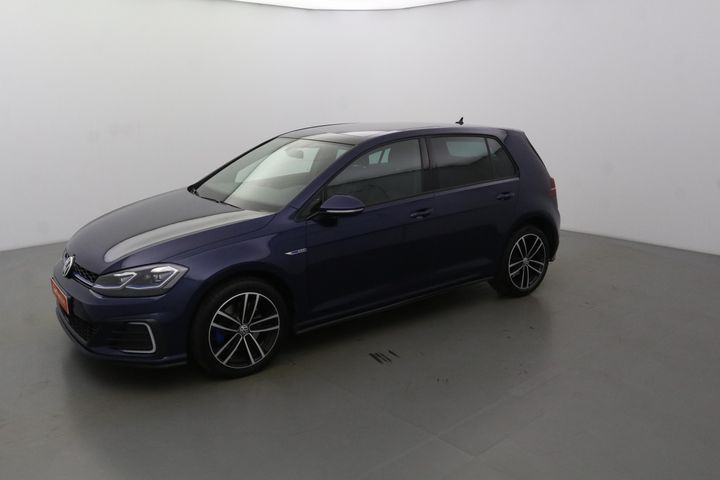 VOLKSWAGEN GOLF 2018 wvwzzzauzjw813346