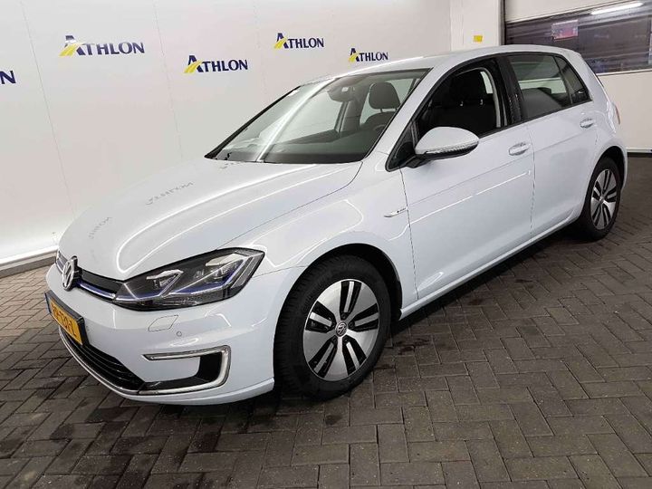 VOLKSWAGEN GOLF 2018 wvwzzzauzjw900084