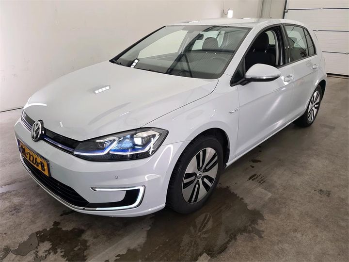 VOLKSWAGEN GOLF 2018 wvwzzzauzjw903127