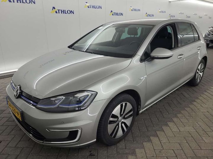 VOLKSWAGEN GOLF 2018 wvwzzzauzjw903347