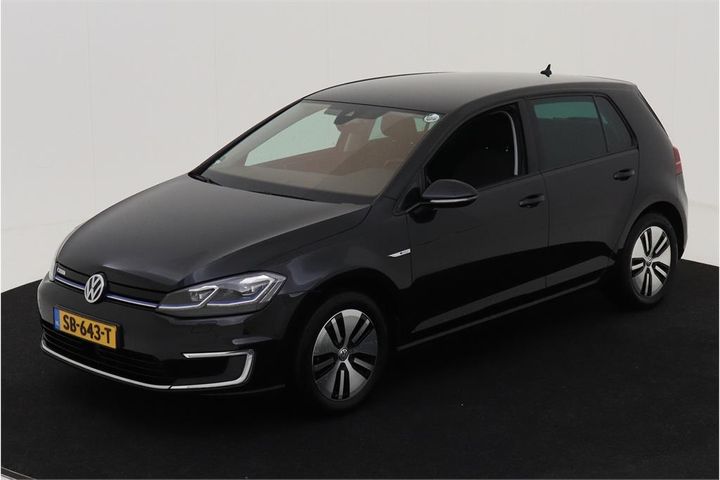 VOLKSWAGEN GOLF 2018 wvwzzzauzjw905562