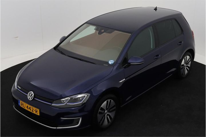 VOLKSWAGEN GOLF 2018 wvwzzzauzjw906239