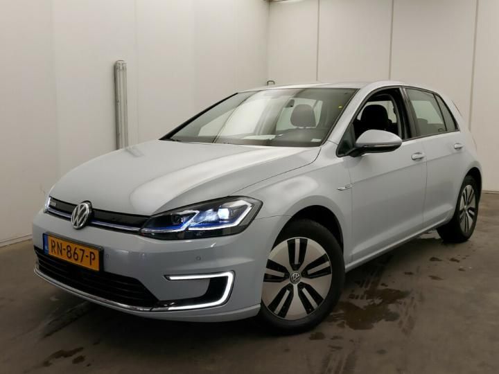 VOLKSWAGEN GOLF 2018 wvwzzzauzjw906802