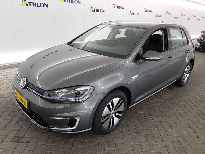 VOLKSWAGEN GOLF 2018 wvwzzzauzjw907456