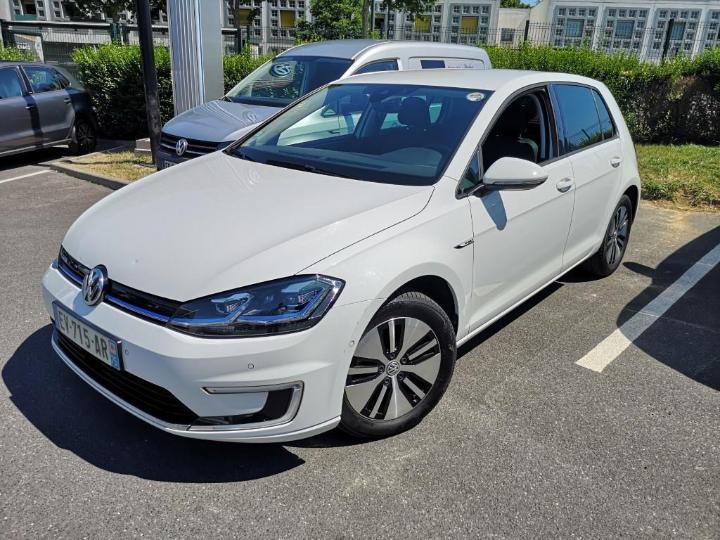 VOLKSWAGEN GOLF 2018 wvwzzzauzjw908526