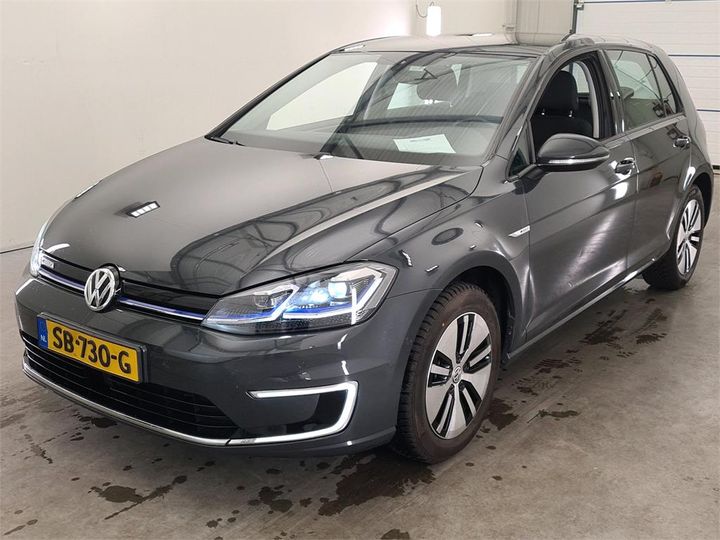 VOLKSWAGEN GOLF 2018 wvwzzzauzjw909560