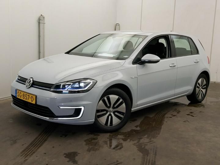 VOLKSWAGEN GOLF 2018 wvwzzzauzjw910350