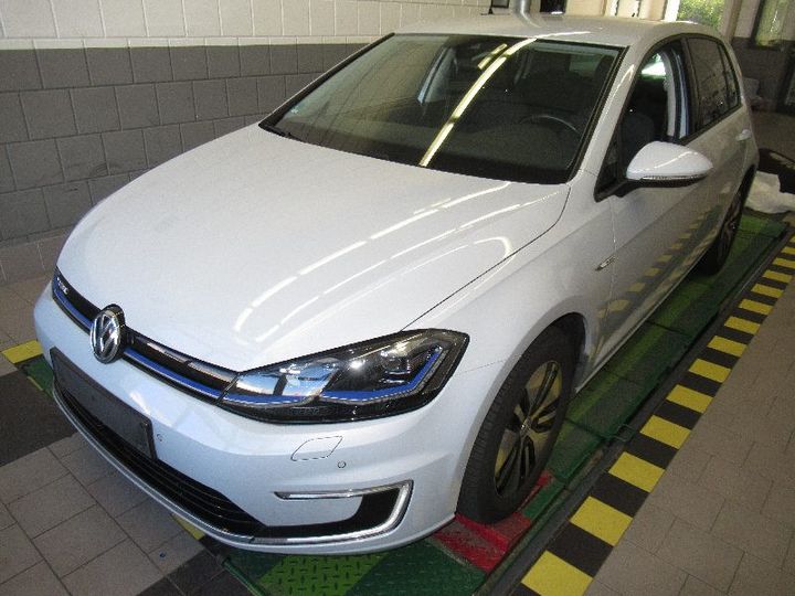 VOLKSWAGEN GOLF 2018 wvwzzzauzjw910488