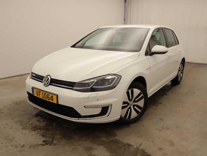 VOLKSWAGEN GOLF 2018 wvwzzzauzjw911457