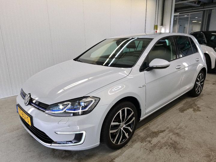 VOLKSWAGEN GOLF 2018 wvwzzzauzk8900413