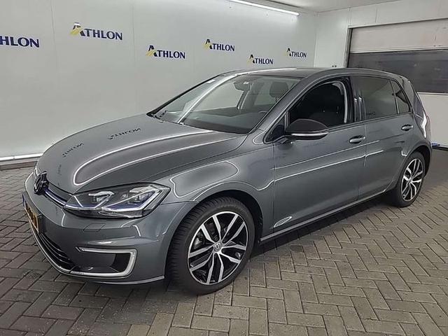 VOLKSWAGEN GOLF 2018 wvwzzzauzk8901874