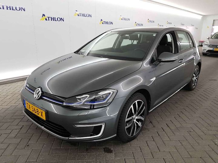 VOLKSWAGEN GOLF 2018 wvwzzzauzk8902184