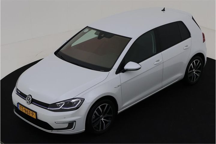 VOLKSWAGEN GOLF 2018 wvwzzzauzk8902666