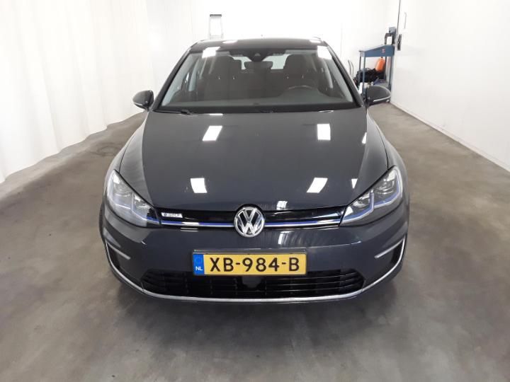 VOLKSWAGEN GOLF 2018 wvwzzzauzk8904606