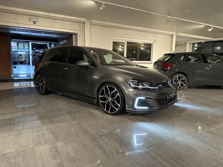 VOLKSWAGEN GOLF 2019 wvwzzzauzk8906596