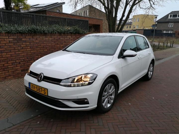 VOLKSWAGEN GOLF 2019 wvwzzzauzkp007598