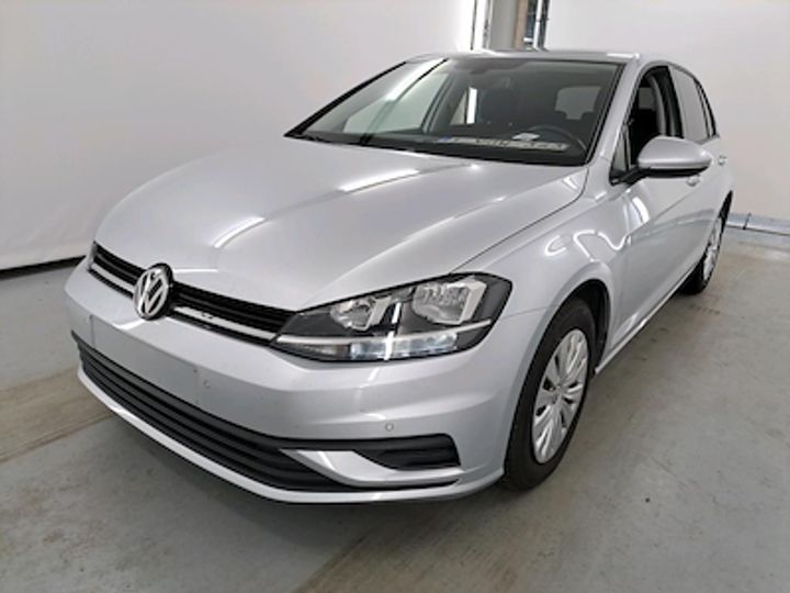 VOLKSWAGEN GOLF 2018 wvwzzzauzkp013075