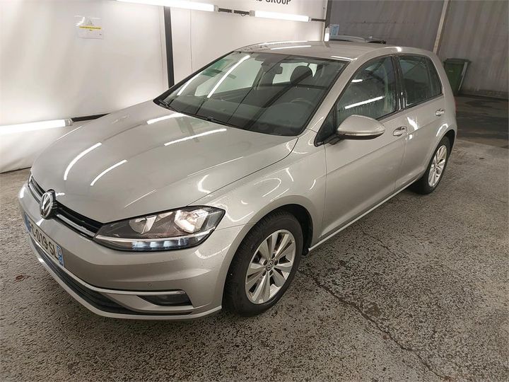 VOLKSWAGEN GOLF 2018 wvwzzzauzkp043613