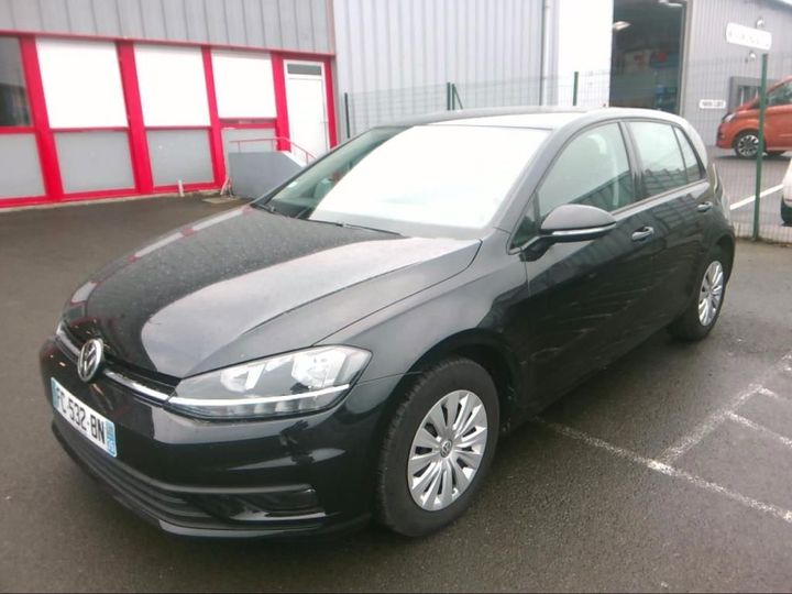 VOLKSWAGEN GOLF 2018 wvwzzzauzkp046082