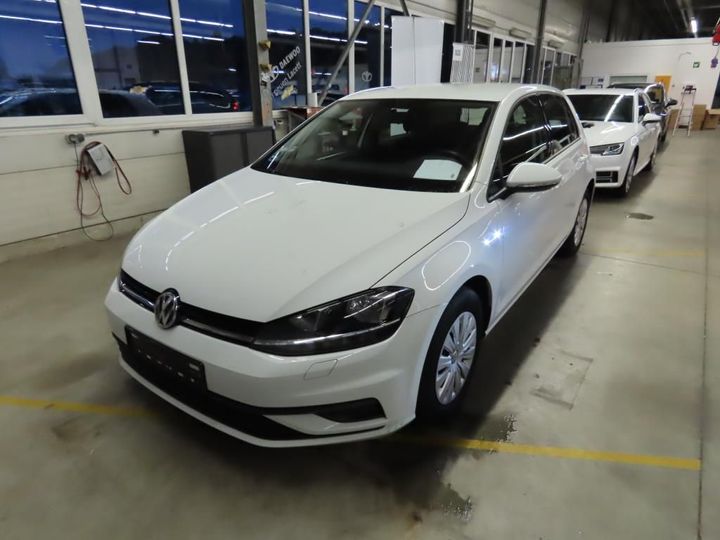 VOLKSWAGEN GOLF 2018 wvwzzzauzkp047584