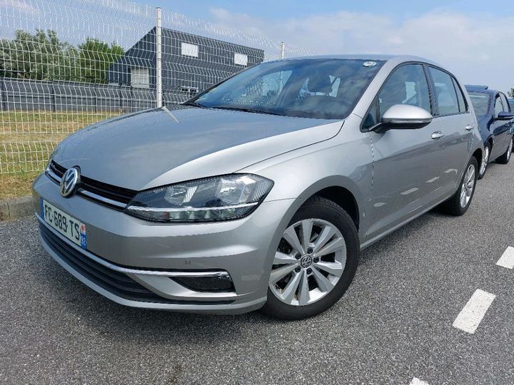 VOLKSWAGEN GOLF 2018 wvwzzzauzkp050000