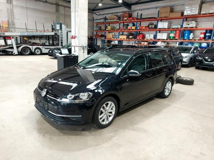 VOLKSWAGEN GOLF 2018 wvwzzzauzkp505805