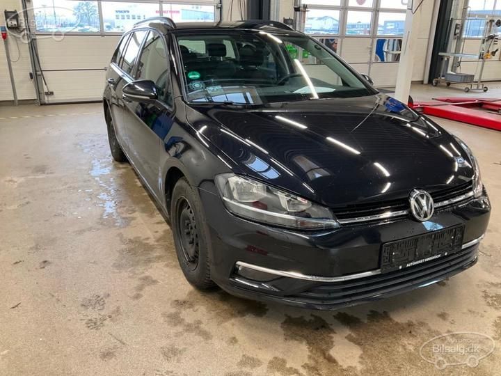 VOLKSWAGEN GOLF 2019 wvwzzzauzkp560324