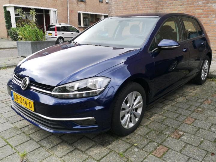 VOLKSWAGEN GOLF 2018 wvwzzzauzkw000853