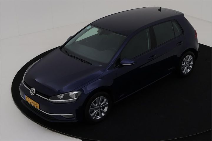 VOLKSWAGEN GOLF 2018 wvwzzzauzkw001614