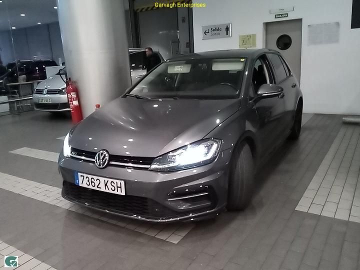 VOLKSWAGEN GOLF 2018 wvwzzzauzkw004321