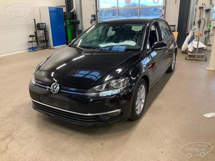 VOLKSWAGEN GOLF 2018 wvwzzzauzkw013380