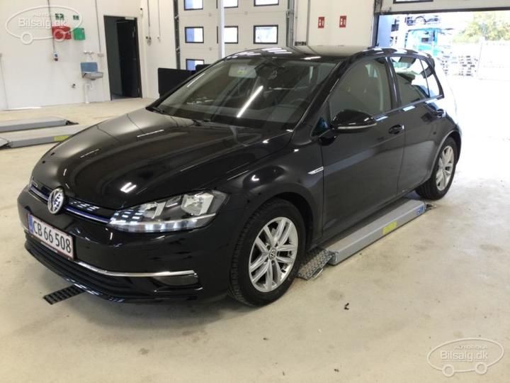 VOLKSWAGEN GOLF 2018 wvwzzzauzkw024546