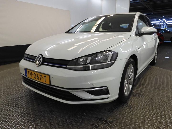 VOLKSWAGEN GOLF 2018 wvwzzzauzkw038077