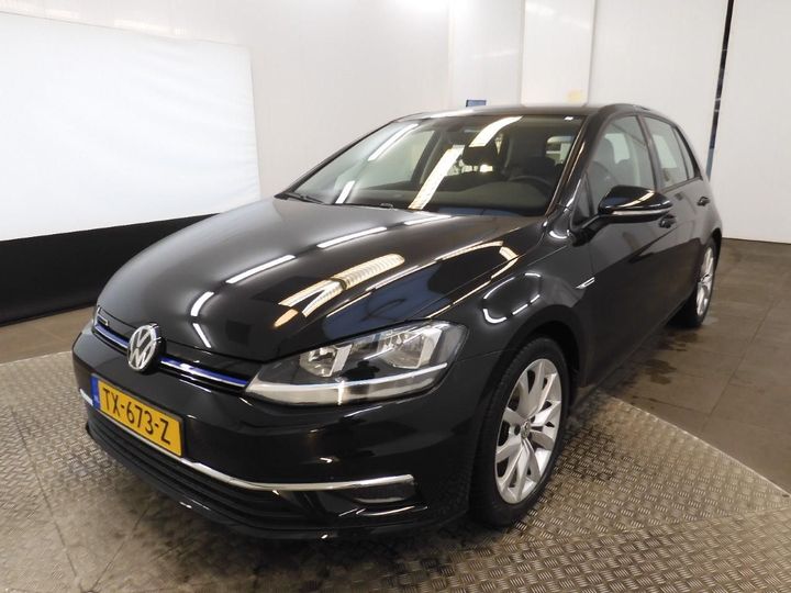 VOLKSWAGEN GOLF 2018 wvwzzzauzkw045339