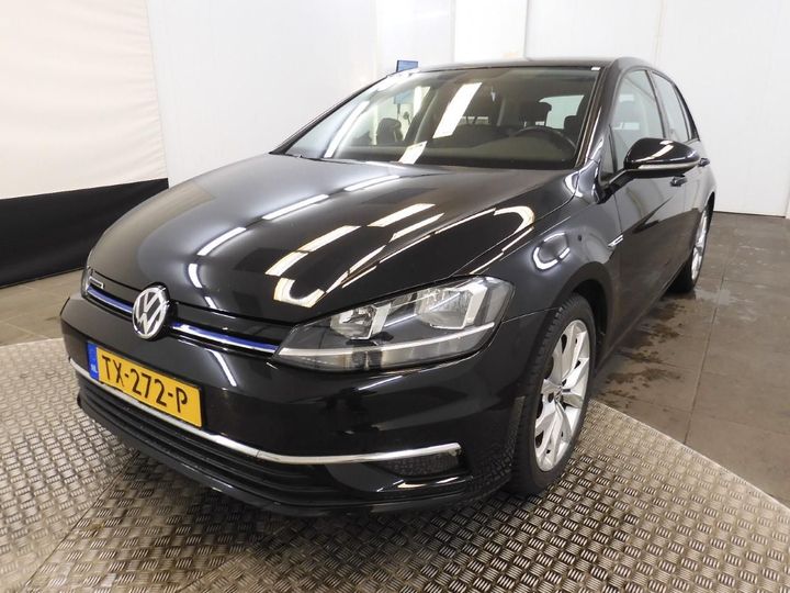 VOLKSWAGEN GOLF 2018 wvwzzzauzkw050252