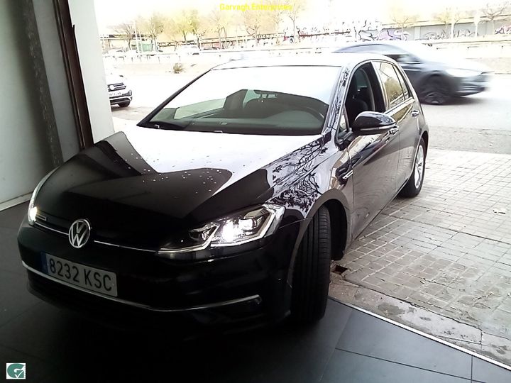 VOLKSWAGEN GOLF 2018 wvwzzzauzkw050500